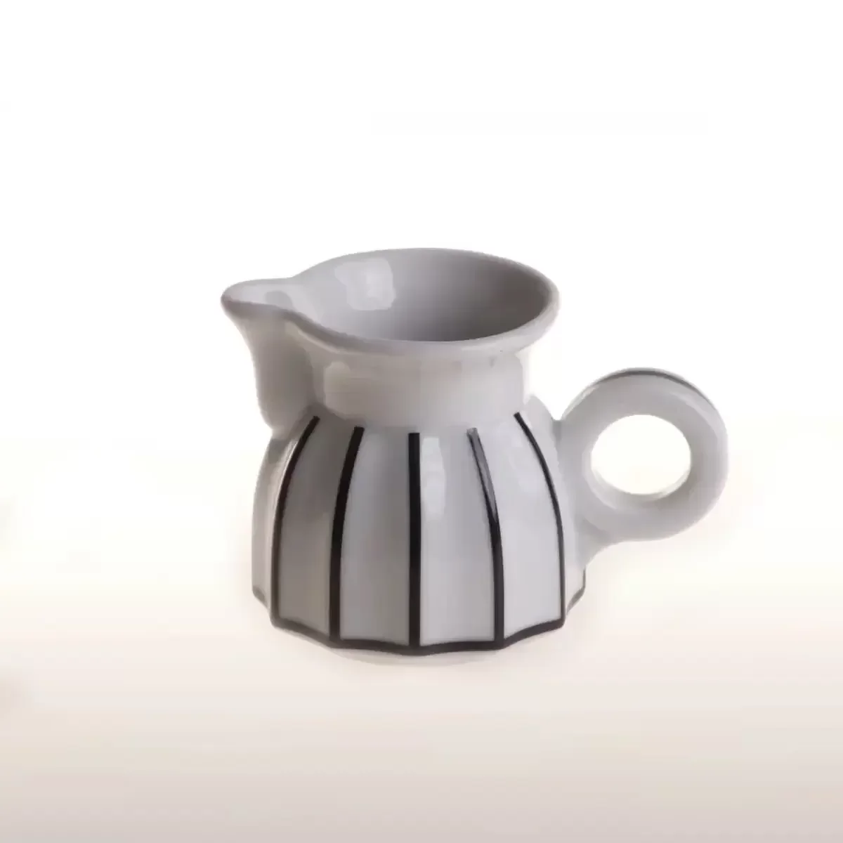 Porcelain accessories