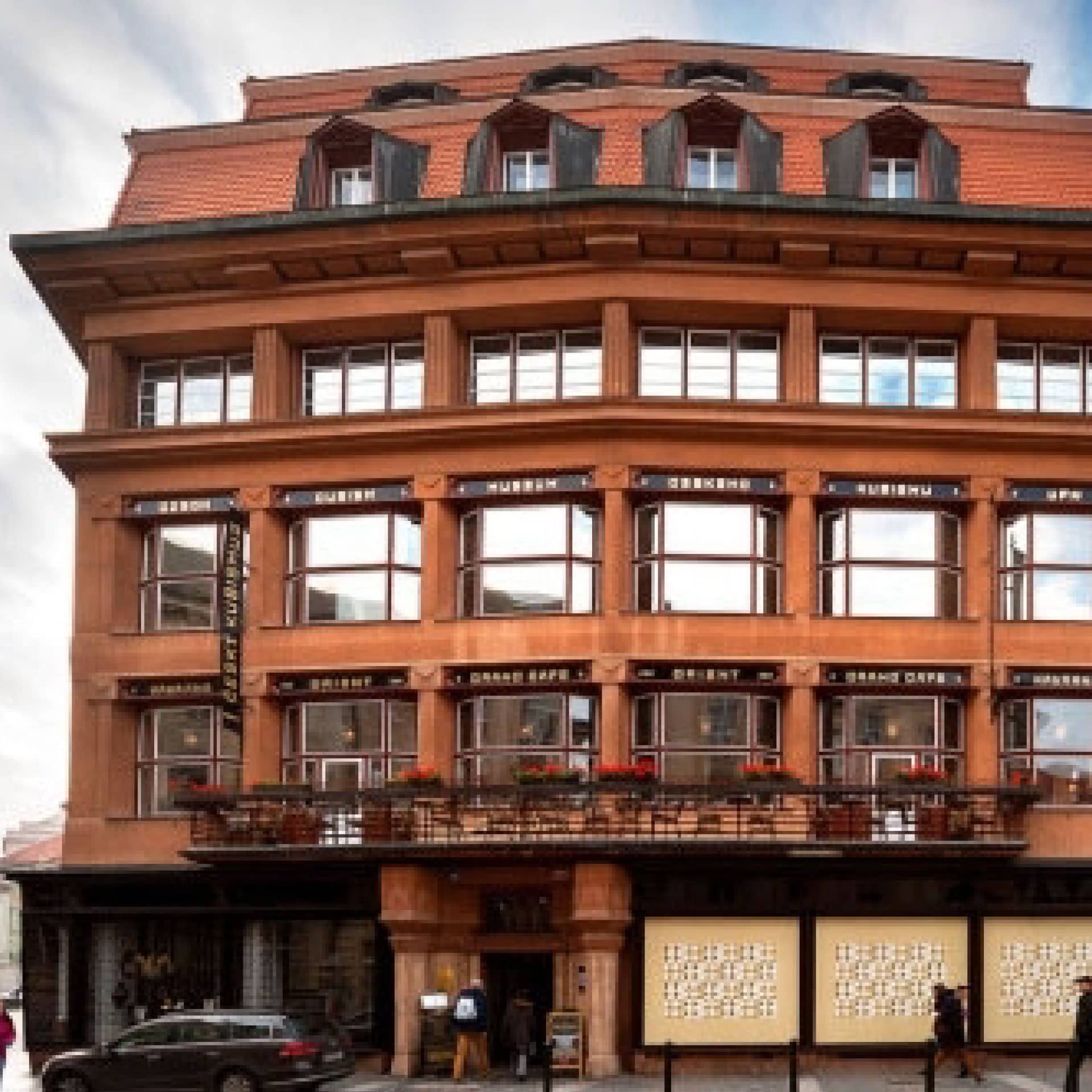 The House of the Black Madonna, Prague